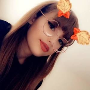 Meet your Posher, Shanda leean